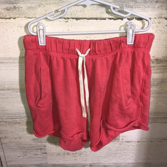 PINK Victoria's Secret pink and white shorts size xs lounge shorts comfy wear​​ - Picture 4 of 6